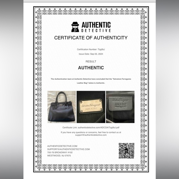 Salvatore Ferragamo Gancini Shoulder Bag GG-21D940 Black Leather - Picture 2 of 15